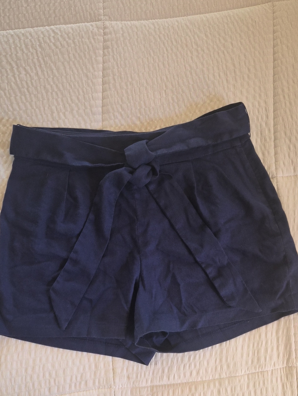 Express Navy High-Waist Tie Belt Shorts sz 8